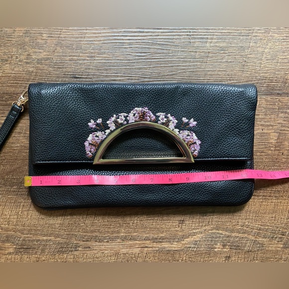 White House Black Market Faux Leather Floral Embroidered Clutch Handbag wristlet - Picture 10 of 12